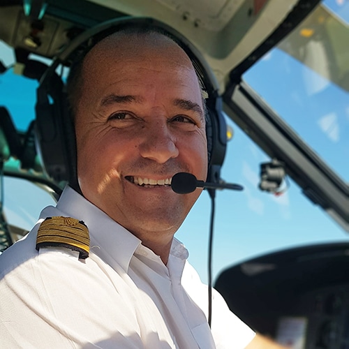 Guy Payet Hubschrauberpilot auf Réunion