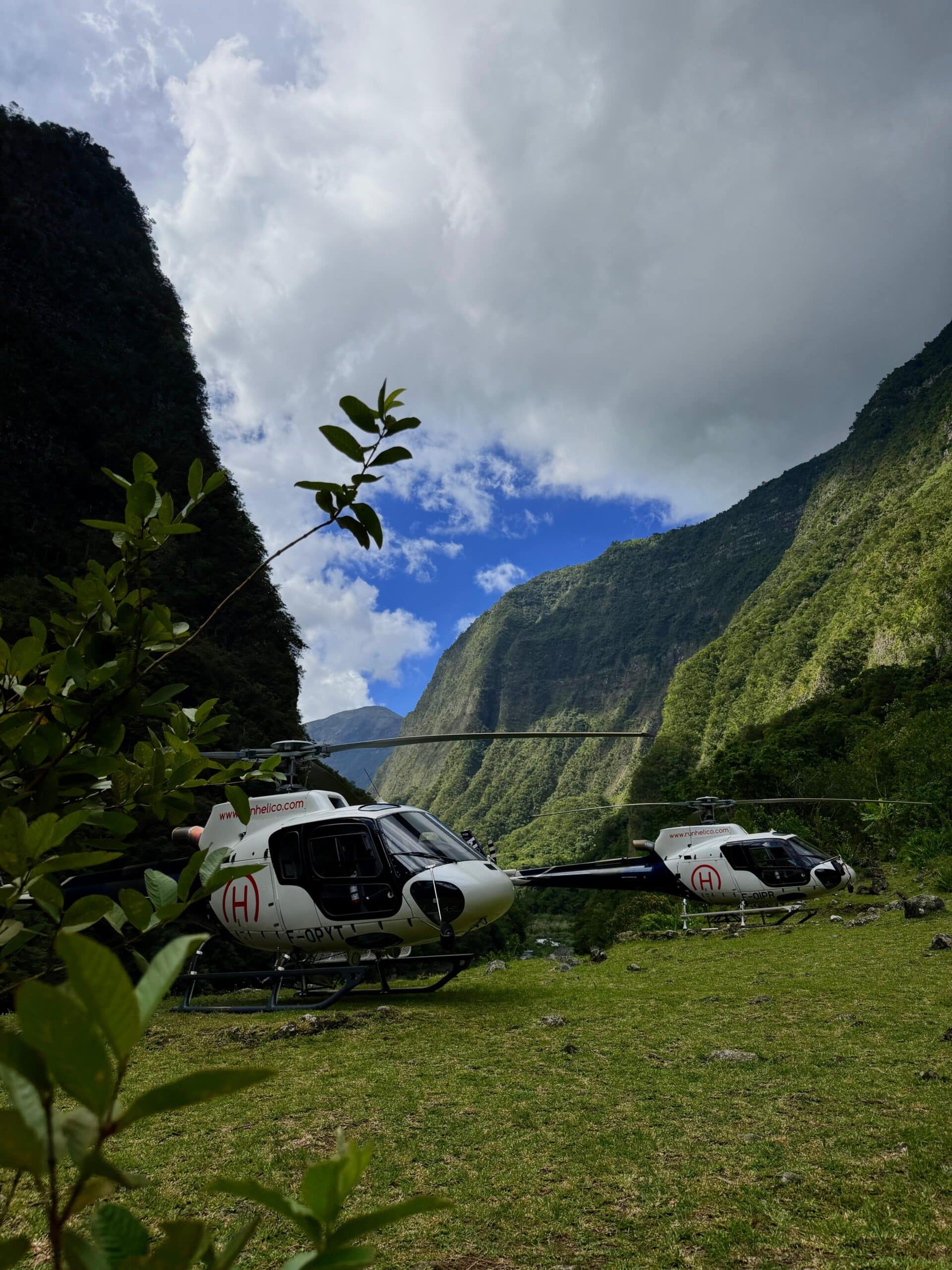 private helicopter flight réunion island